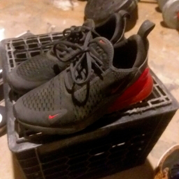 Nike Air 270 - Picture 1 of 2